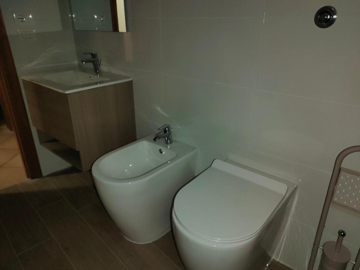 Francigena Viterbo Apartment Con Parcheggio Gratuito A Soli 2 Minuti Exterior foto