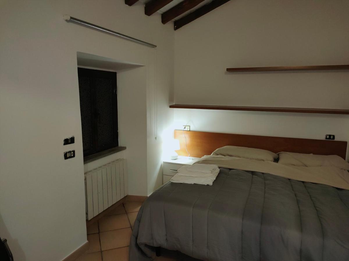 Francigena Viterbo Apartment Con Parcheggio Gratuito A Soli 2 Minuti Exterior foto